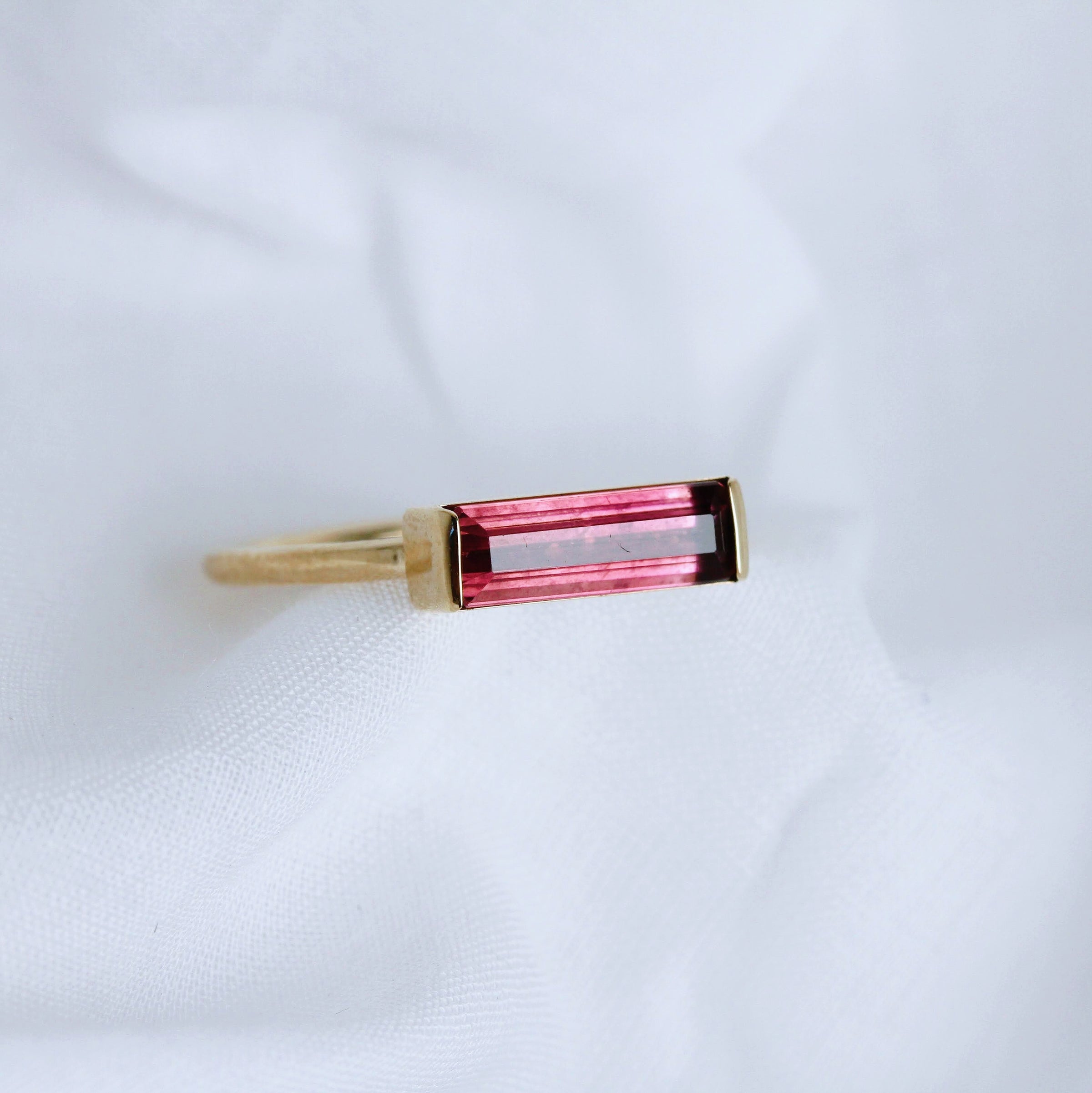 BERRY SLICE Tourmaline Ring