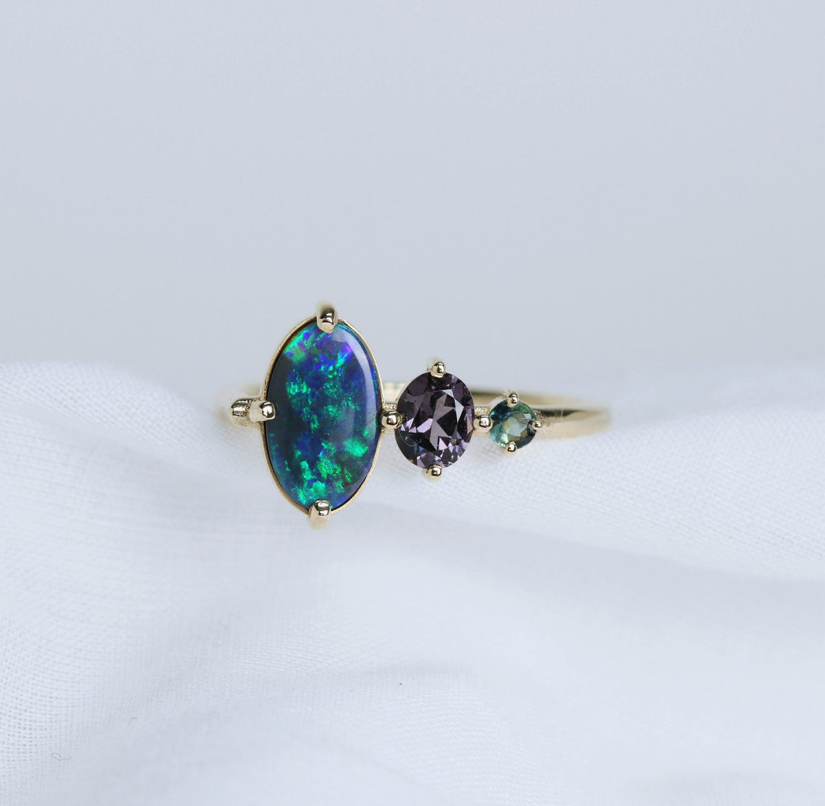 BLACK MAGIC Opal Ring
