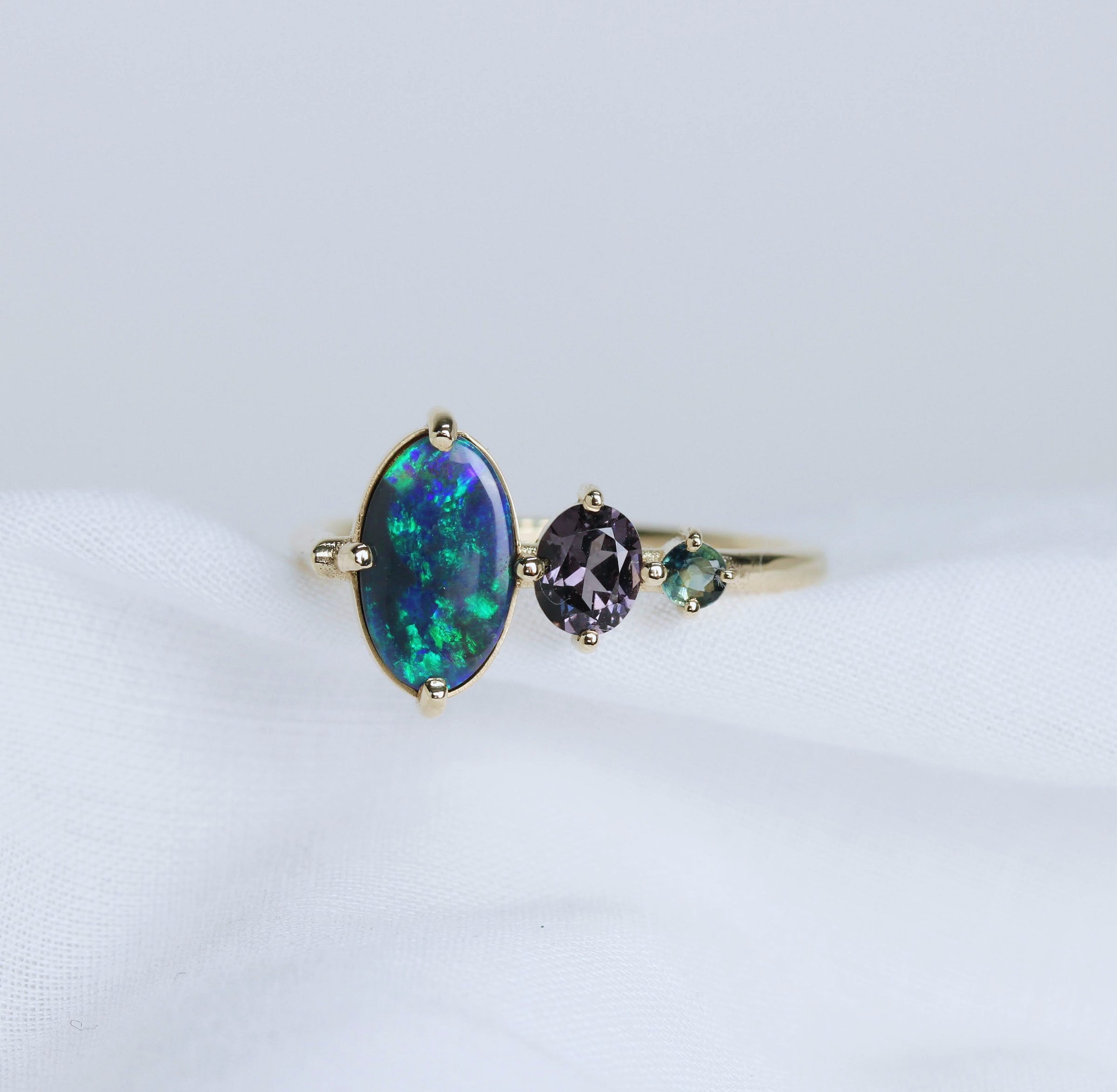 BLACK MAGIC Opal Ring