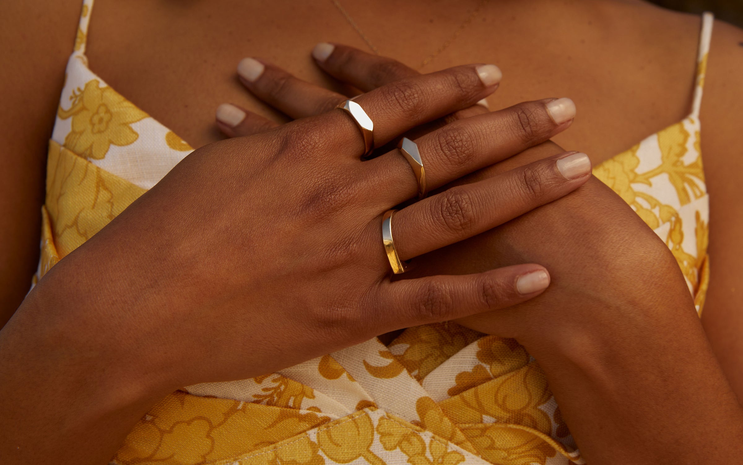 Gold Signet Ring 004 (lozenge)