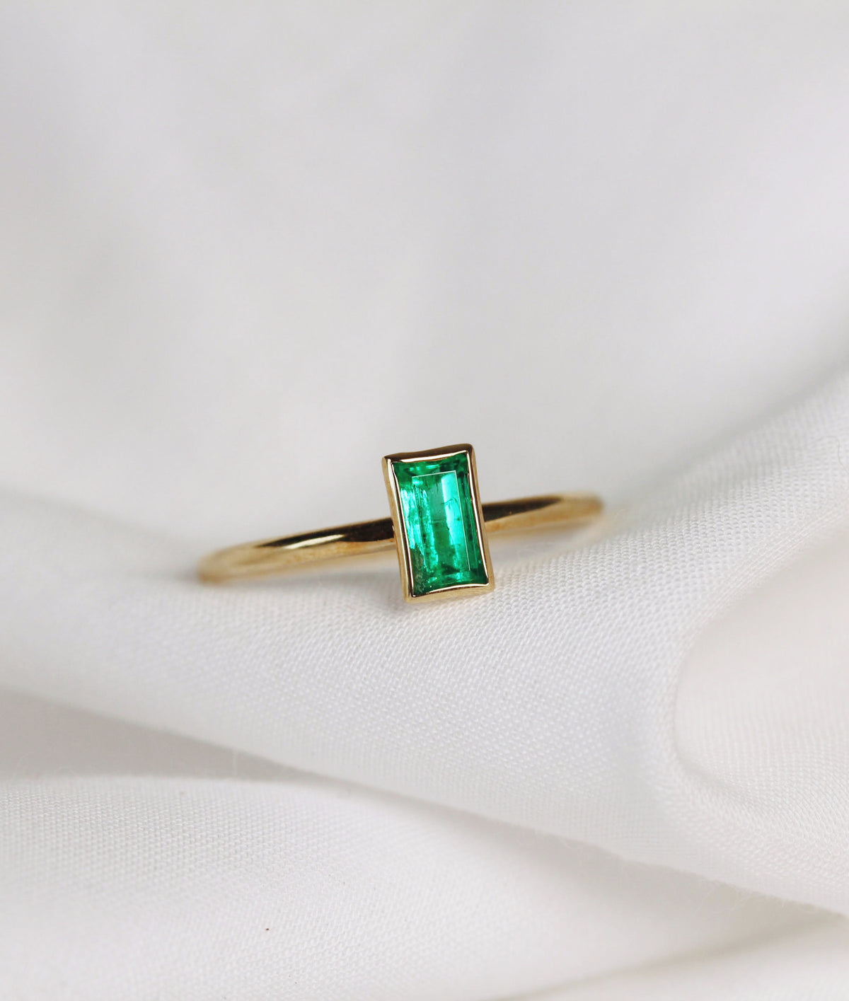 AZTEC LAGOON emerald ring